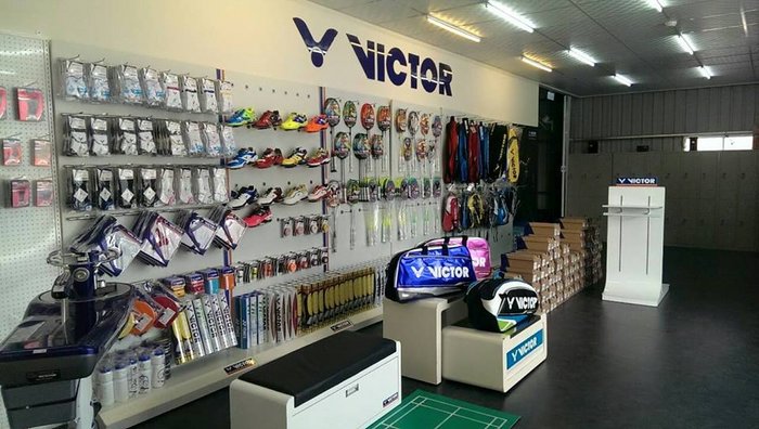 羽球用品販賣部【勝利、YONEX、李寧、RSL、慕樂護具、超力】